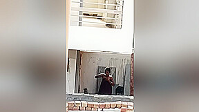 Exclusive- Desi Village Bhabhi Outdoor Bathing Record By