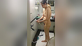 Today Exclusive- Horny Nri Step mom Bathing Video Capture By