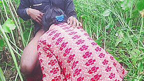 Bangali Nai Naveli Merried Wife Ko Pati Ne Apne Patni Jungal Me Lejake Hard Chudai Kiya Aur Apne Dost Se Bhi Chudwaya Apne Wife