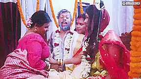 Today Exclusive-tharki Burha Nikala Suhagraat Manane Apne teen 18+ Nai Nawali Biwiyon Ke Sath Aur Kia Kand